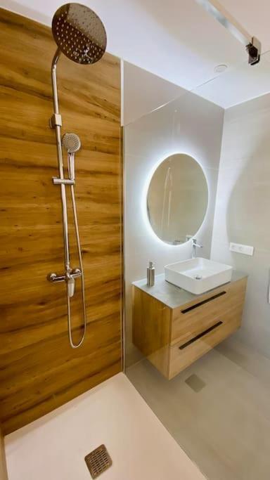 Golden Suite Ocean View & Pool Лос Кристианос Экстерьер фото